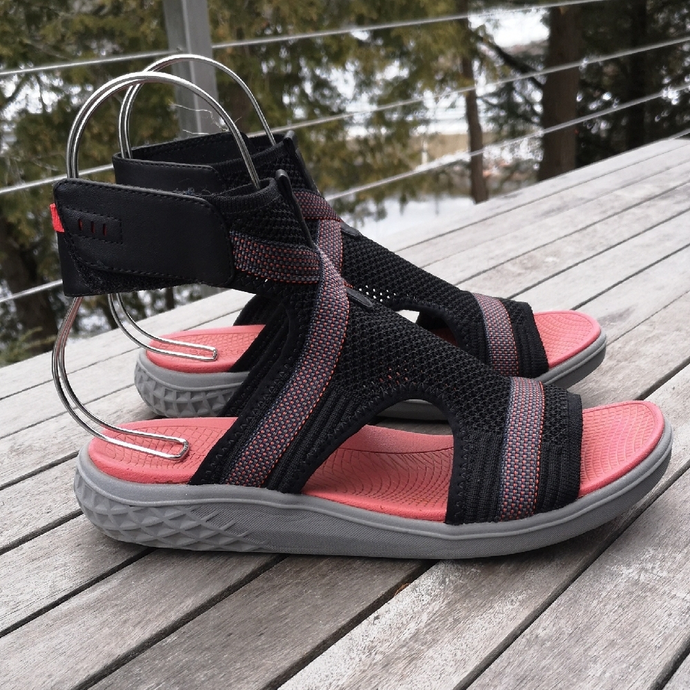 BareTraps 'Phoenix' sandals